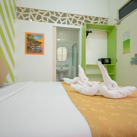 Alicia Tower Residences (Adults Only) Cebu Exterior photo